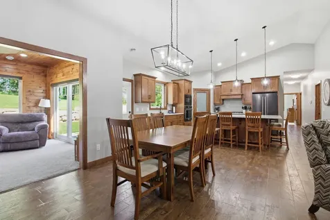 620 Loretta Circle Spicer MN 56288