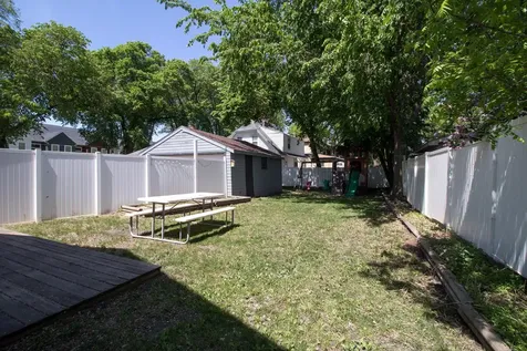 1119 11th Avenue N Fargo ND 58102