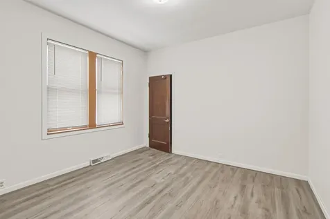 1119 11th Avenue N Fargo ND 58102