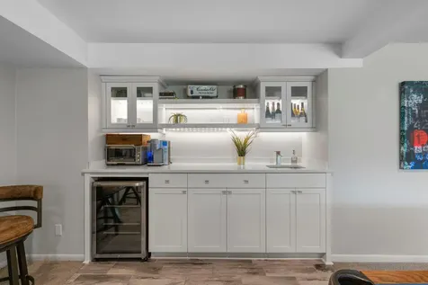 6612 Dovre Drive Edina MN 55436