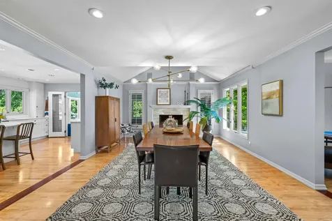 6612 Dovre Drive Edina MN 55436