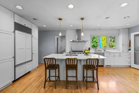 6612 Dovre Drive Edina MN 55436
