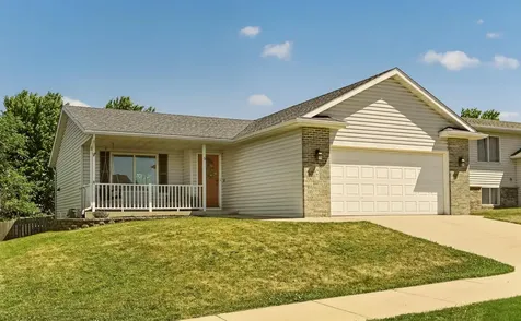 5867 Kingsbury Drive NW Rochester MN 55901
