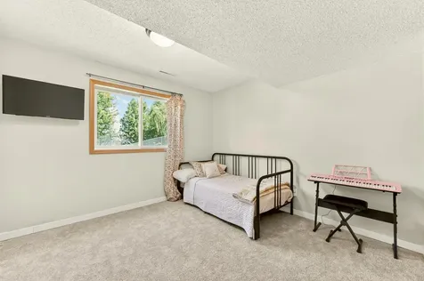 5867 Kingsbury Drive NW Rochester MN 55901