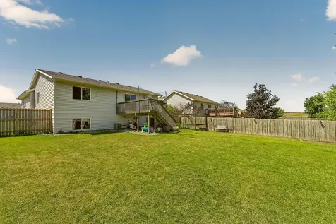 5867 Kingsbury Drive NW Rochester MN 55901