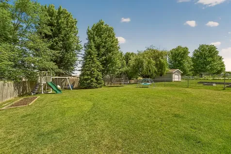 5867 Kingsbury Drive NW Rochester MN 55901