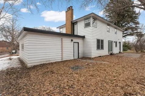 1077 Century Avenue S Maplewood MN 55119