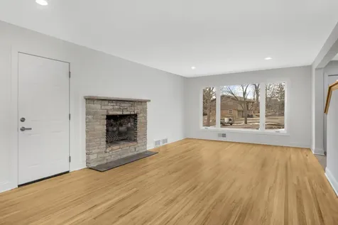 1077 Century Avenue S Maplewood MN 55119