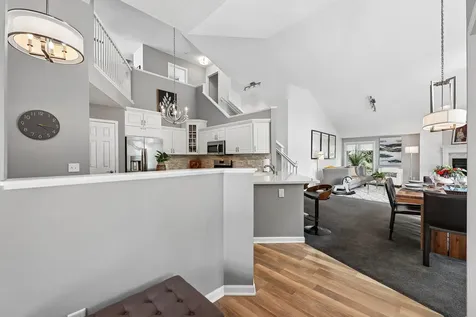 11975 Tiffany Lane Eden Prairie MN 55344
