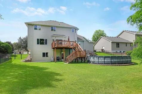 10425 Vera Cruz Drive N Brooklyn Park MN 55443