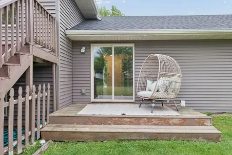 1146 Sparrow Road Waconia MN 55387