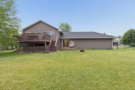 1146 Sparrow Road Waconia MN 55387