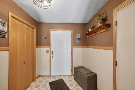 811 Broadway Avenue Wabasha MN 55981