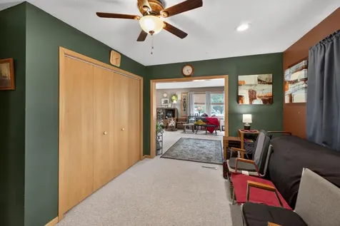 811 Broadway Avenue Wabasha MN 55981