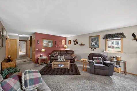 811 Broadway Avenue Wabasha MN 55981