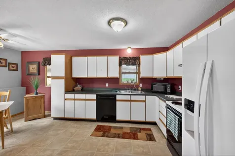 811 Broadway Avenue Wabasha MN 55981
