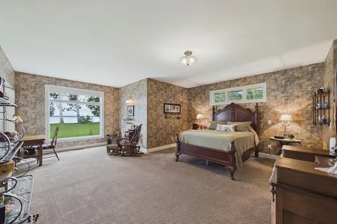 5625 Lavinia Road NE Bemidji MN 56601