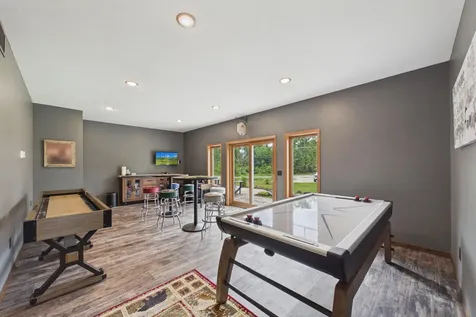5625 Lavinia Road NE Bemidji MN 56601