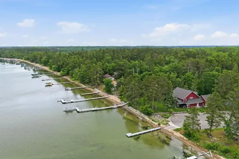 5625 Lavinia Road NE Bemidji MN 56601