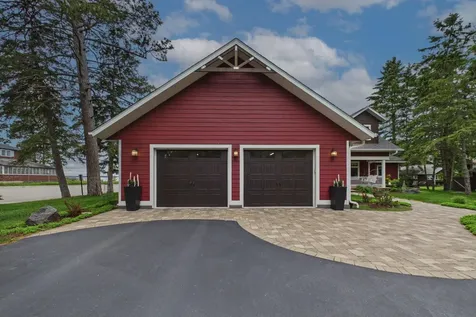 5625 Lavinia Road NE Bemidji MN 56601