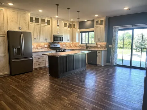 721 St James Circle Litchfield MN 55355