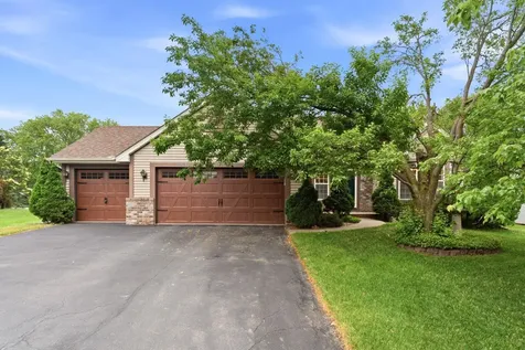 8471 Bryce Court Inver Grove Heights MN 55076