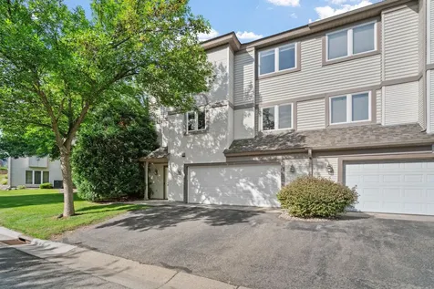 1416 Mcandrews Road E Burnsville MN 55337