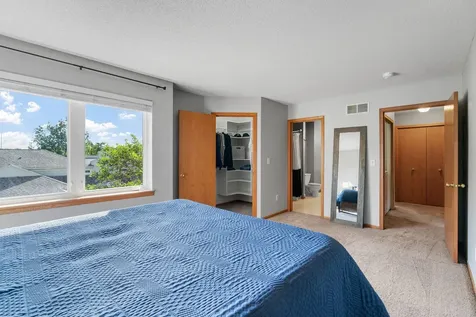 1416 Mcandrews Road E Burnsville MN 55337
