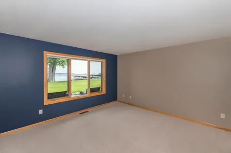10442 Gull Point Road East Gull Lake MN 56401