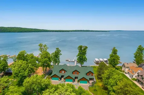 10442 Gull Point Road East Gull Lake MN 56401