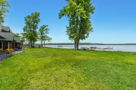 10442 Gull Point Road East Gull Lake MN 56401