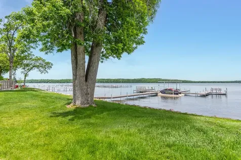 10442 Gull Point Road East Gull Lake MN 56401