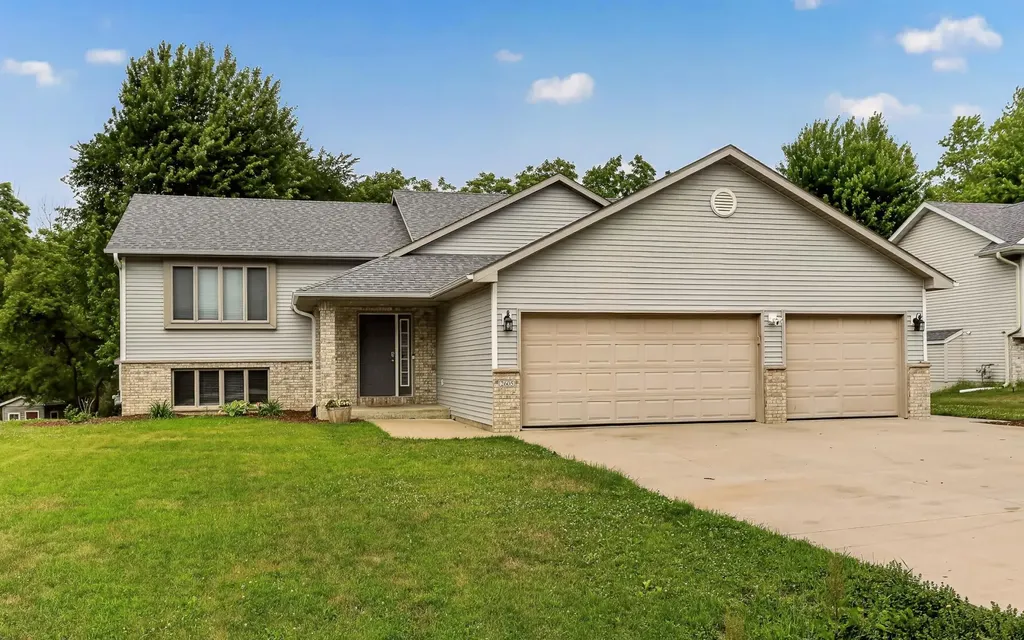 2605 Elmcroft Drive SW Rochester MN 55902
