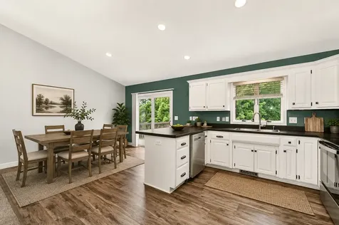 2605 Elmcroft Drive SW Rochester MN 55902