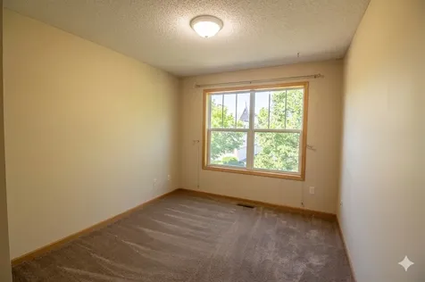 1591 Woodlynn Avenue Maplewood MN 55109