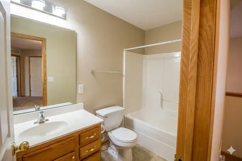 1591 Woodlynn Avenue Maplewood MN 55109