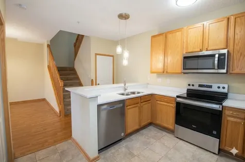 1591 Woodlynn Avenue Maplewood MN 55109