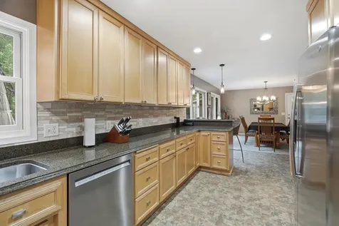 14901 Williston Lane Minnetonka MN 55345