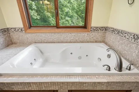 14901 Williston Lane Minnetonka MN 55345