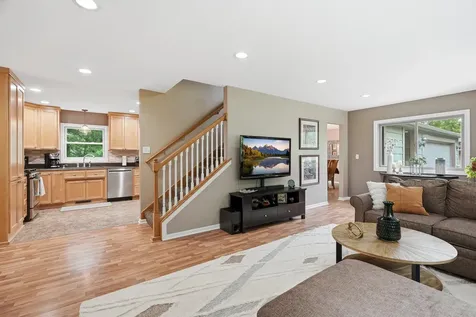 14901 Williston Lane Minnetonka MN 55345