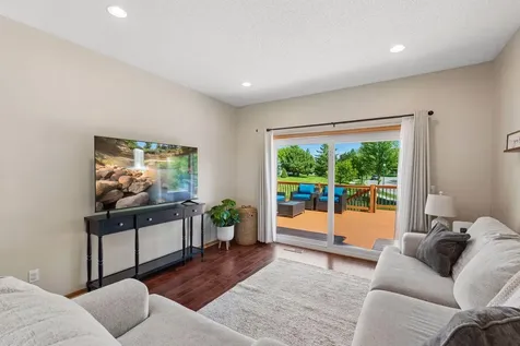 2229 Grimm Road Chaska MN 55318