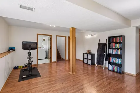 2229 Grimm Road Chaska MN 55318