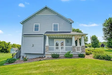 646 Tribute Parkway River Falls WI 54022