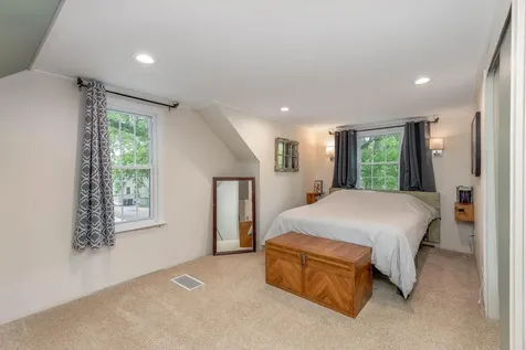 1215 Woodland Avenue Mankato MN 56001
