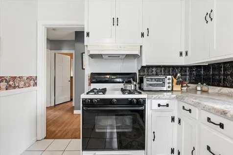 637 7th Avenue S South Saint Paul MN 55075