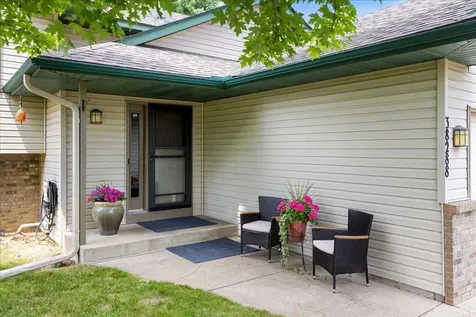 38288 Hillshire Avenue North Branch MN 55056