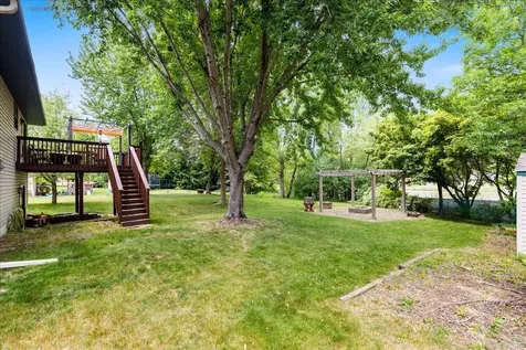 38288 Hillshire Avenue North Branch MN 55056