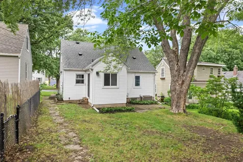 2729 Hampshire Avenue S Saint Louis Park MN 55426