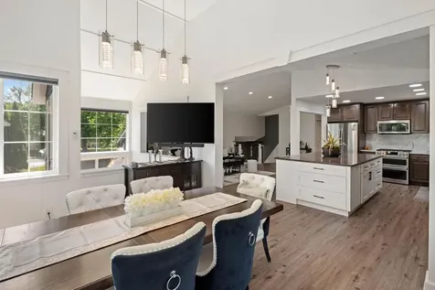 7712 N College Park Drive Brooklyn Park MN 55445