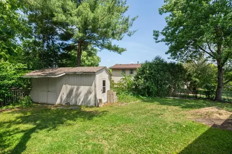 7712 N College Park Drive Brooklyn Park MN 55445